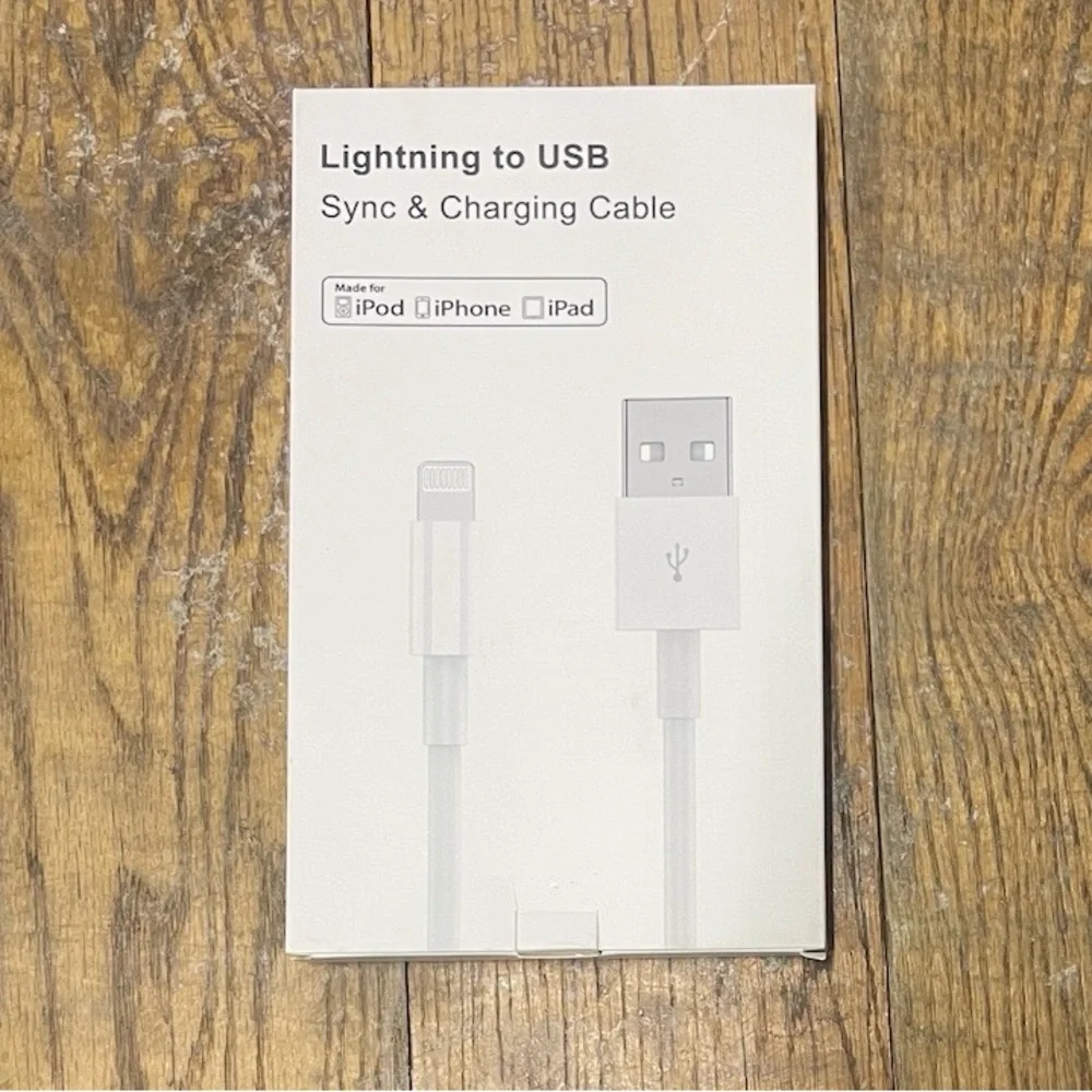 Apple Lightning to USB Sync & Charging Cable - White (6ft)